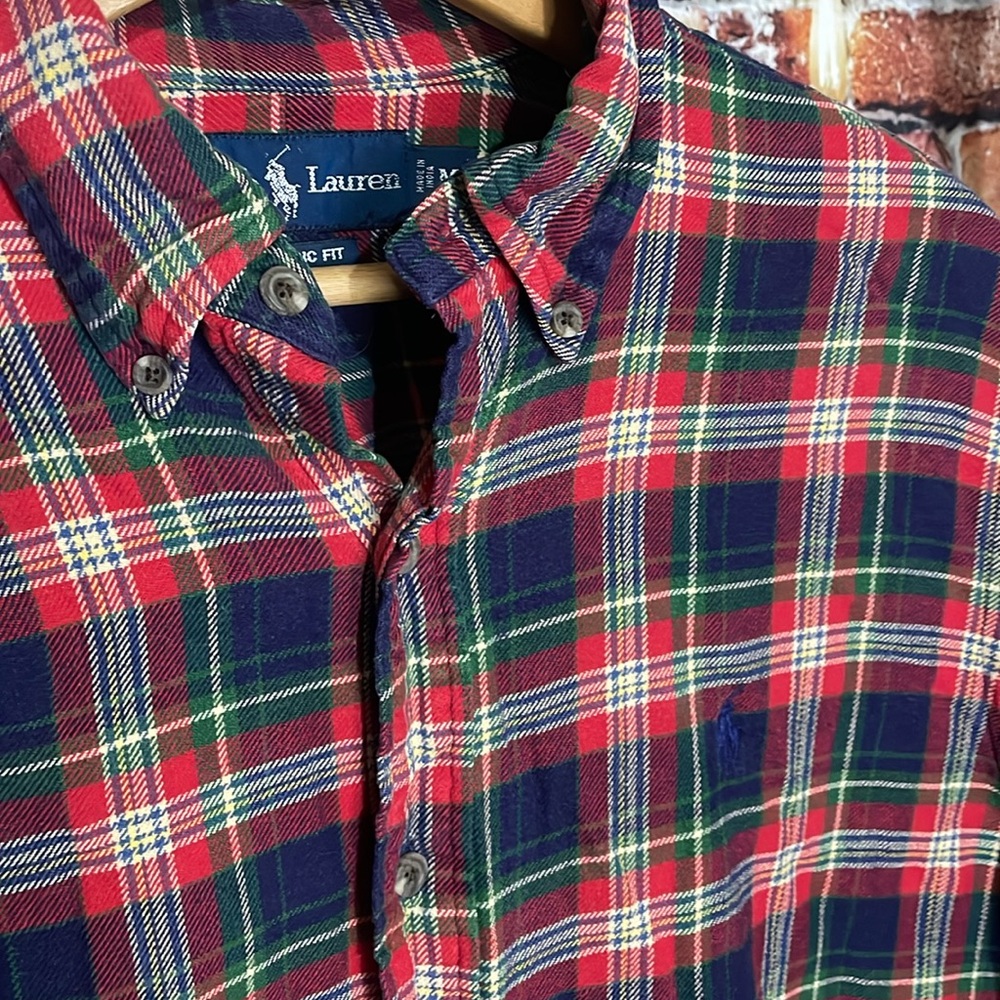 Ralph Lauren classic fit men’s medium flannel shirt red blue green
